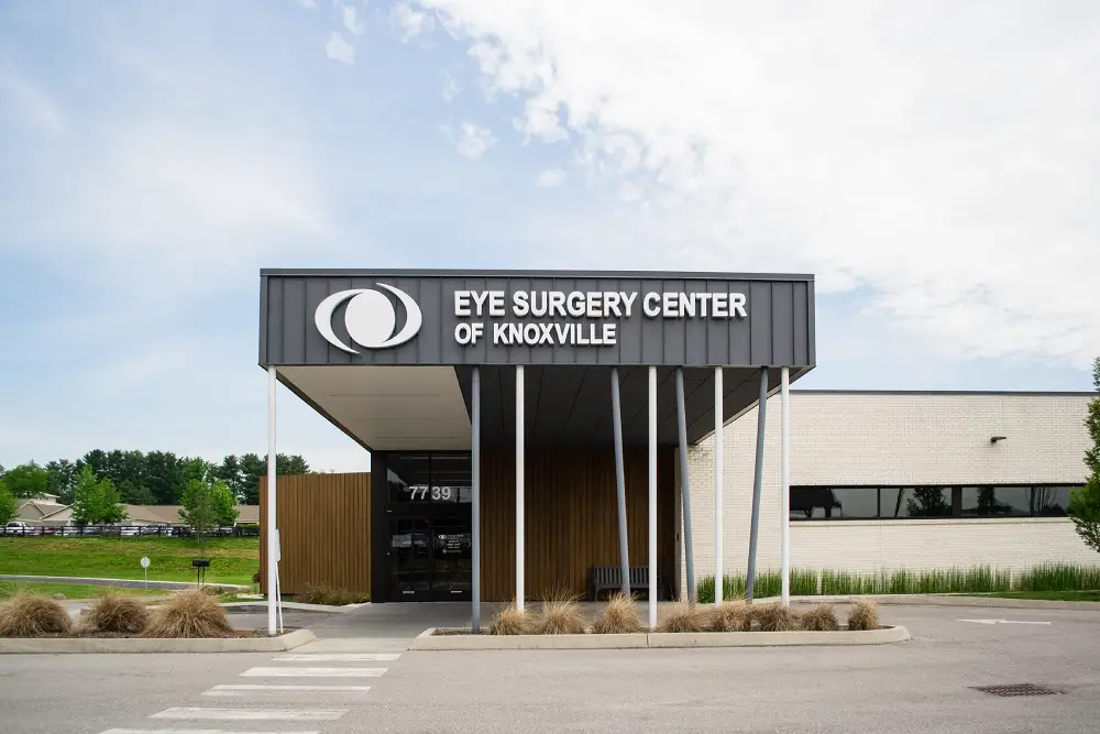 eye surgery center of